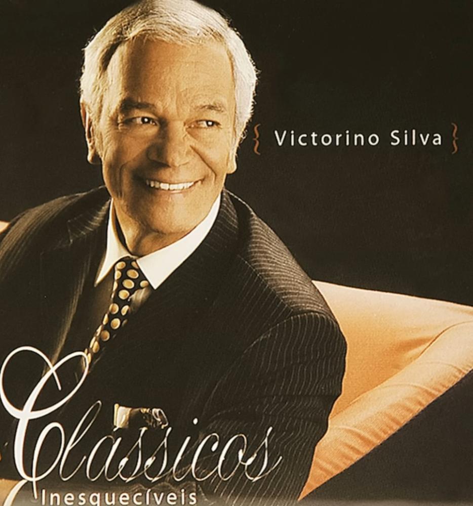 És · Victorino Silva